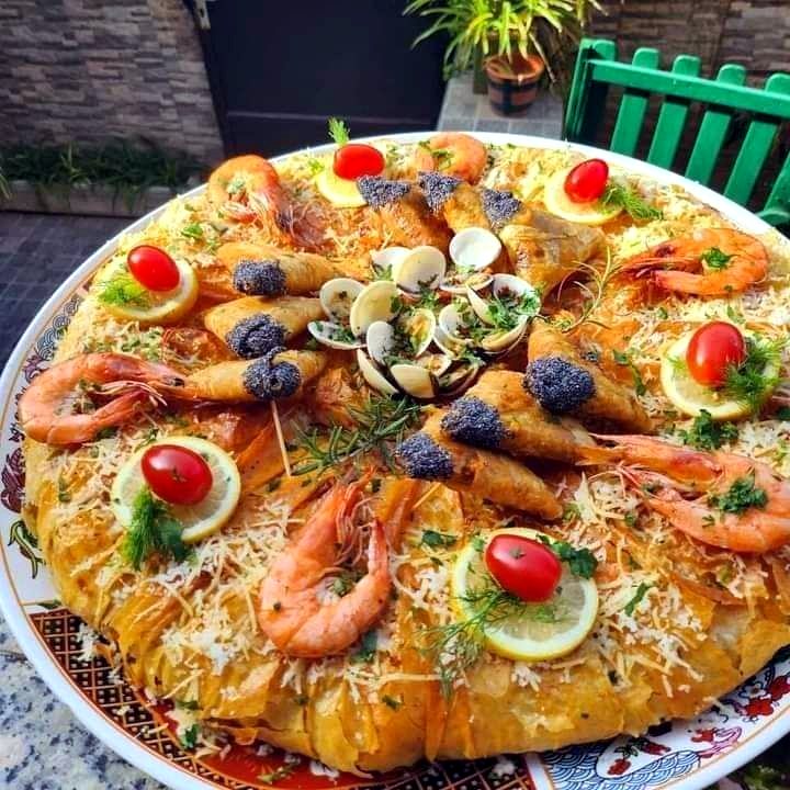 Bastilla royale aux fruits de mer, crevettes et moules
